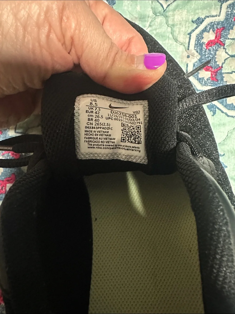 Nike Men's Black Athletic Running Sneakers
